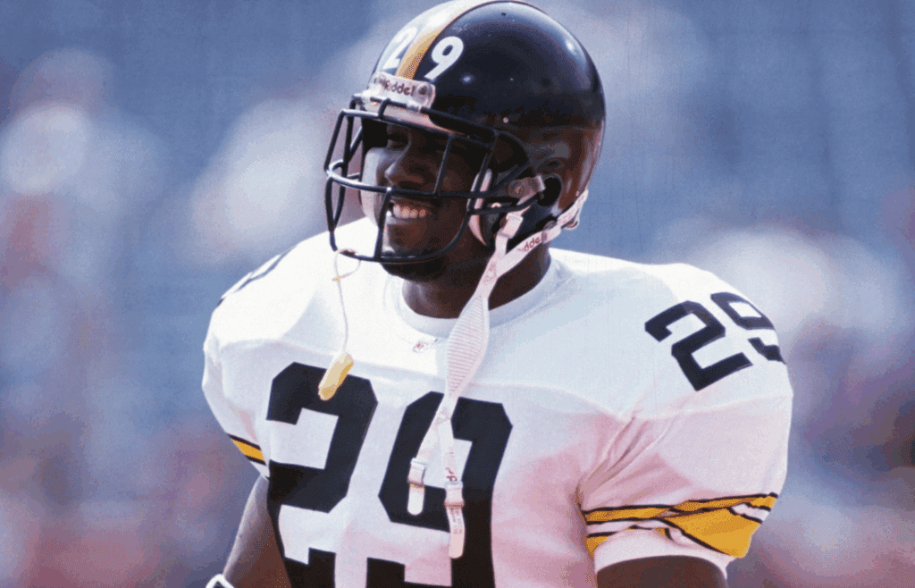 Sep 8, 1991; Orchard Park, NY, USA; FILE PHOTO; Pittsburgh Steelers running back Barry Foster (29) on the field prior to a game against the Buffalo Bills at Rich Stadium. Mandatory Credit: Peter Brouillet-USA TODAY NETWORK