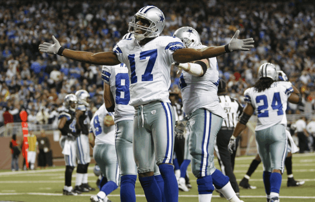 Dec 9, 2007; Detroit, MI, USA; Dallas Cowboy wide receiver Sam Hurd (17) celebrates a late fourth quarter touchdown to give the Cowboys a 28-27 victory over the Detroit Lions at at Ford Field. Mandatory Credit: Leon Halip-Imagn Images