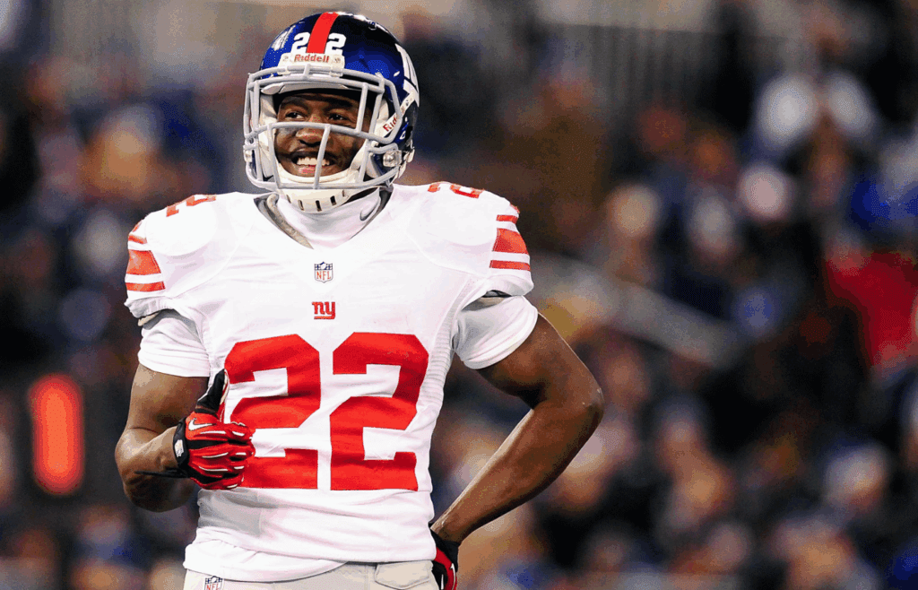 December 23, 2012;Baltimore, MD,USA;New York Giants running back David Wilson (22) smiles at fans during the game against the Baltimore Ravens at M&T Bank Stadium. Mandatory Credit: Evan Habeeb-Imagn Images