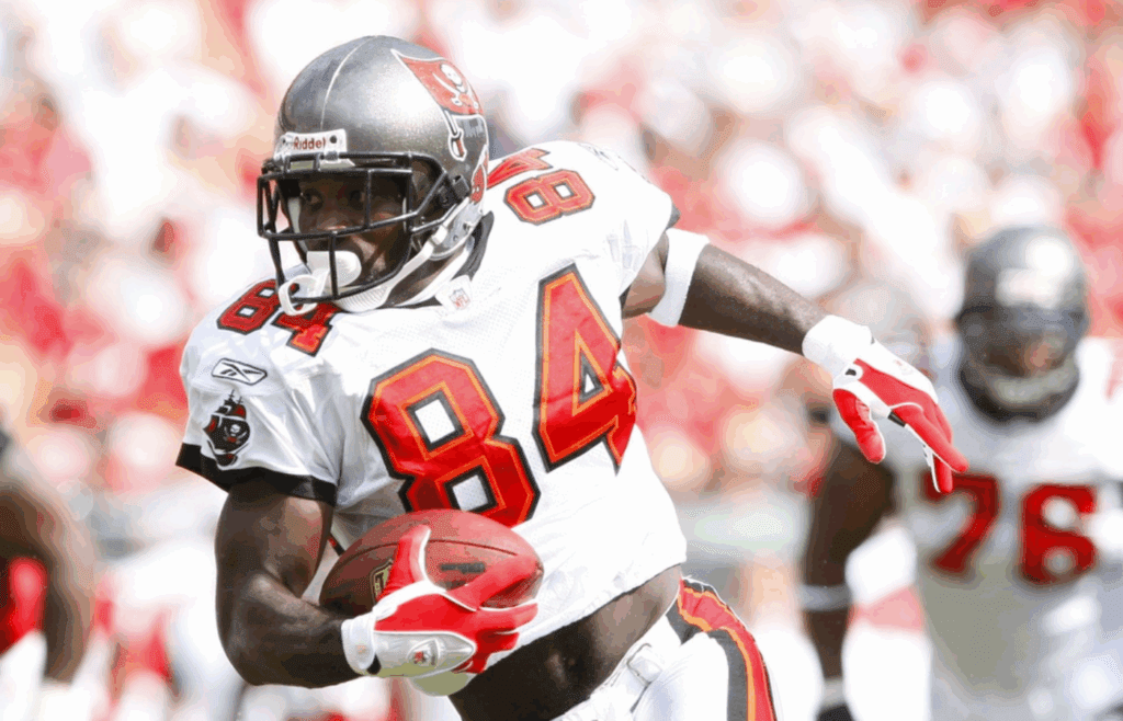 September 14, 2008; Tampa, FL, USA; Tampa Bay Buccaneers wide receiver Joey Galloway (84) runs with the ball against the Atlanta Falcons during the first half at Raymond James Stadium. Mandatory Credit: Kim Klement-Imagn Images