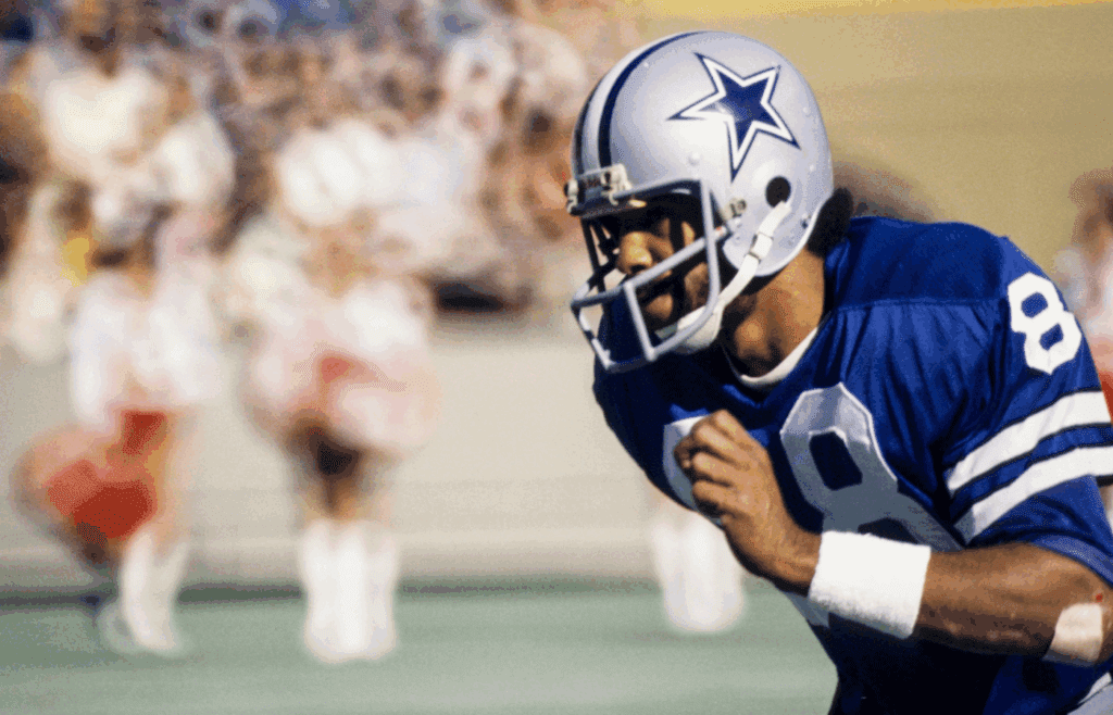 Oct 9, 1977; St. Louis, MO, USA; FILE PHOTO; Dallas Cowboys wide receiver Drew Pearson (88) in action against the St. Louis Cardinals at Busch Stadium. Mandatory Credit Herb Weitman-Imagn Images