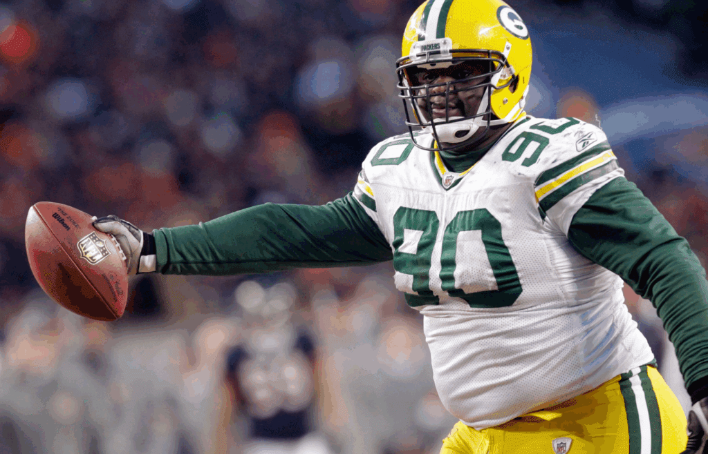 Green Bay Packers nose tackle B.J. Raji scores a touchdown on a interception in the NFC Championship Game on Jan. 23, 2011. The victory put the Packers in Super Bowl XLV. 636711687333919891-MJS-packers24-14-of-hoffman.jpg-packers24.jpg