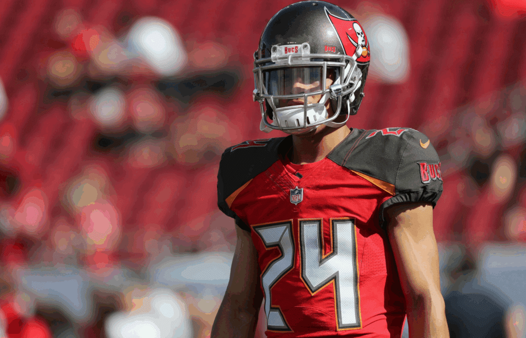 Dec 30, 2018; Tampa, FL, USA; Tampa Bay Buccaneers cornerback Brent Grimes (24) prior to the game at Raymond James Stadium. Mandatory Credit: Kim Klement-Imagn Images