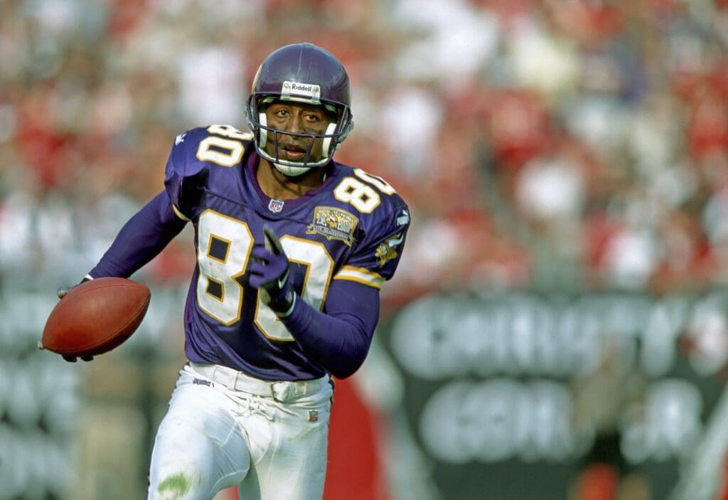 Oct 29, 2000; Tampa, FL, USA; FILE PHOTO; Minnesota Vikings receiver (80) Cris Carter in action against the Tampa Bay Buccaneers at Raymond James Stadium. Mandatory Credit: Photo by Paul Chapman-USA TODAY Sports