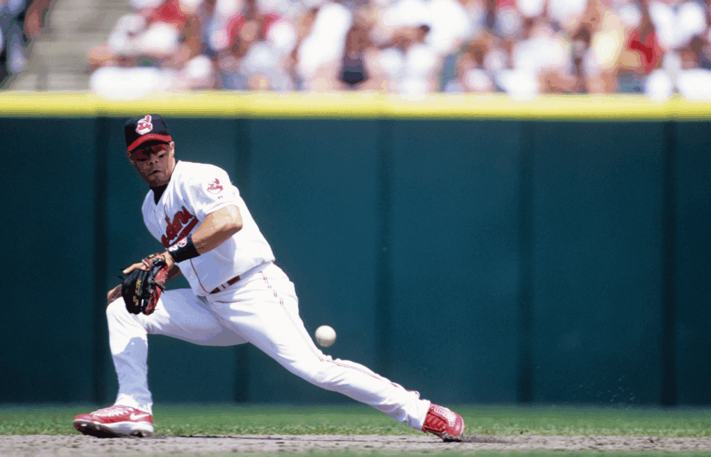 July 2001; Cleveland, OH, USA; FILE PHOTO; Cleveland Indians second baseman Roberto Alomar in action at Jacobs Field during the 2001 season. Mandatory Credit: Tony Tomsic-USA TODAY NETWORK