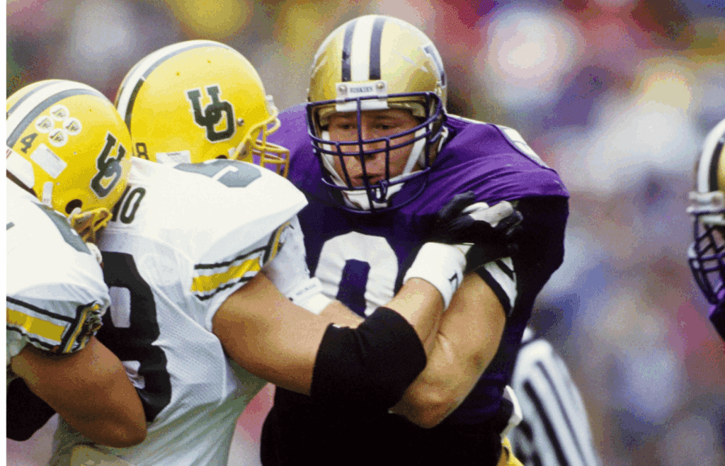 Oct 26, 1991; Seattle, WA, USA; FILE PHOTO; Washington Huskies defensive tackle Steve Emtman (90) in action blocking against Oregon Ducks at Husky Stadium. Mandatory Credit: Imagn Images