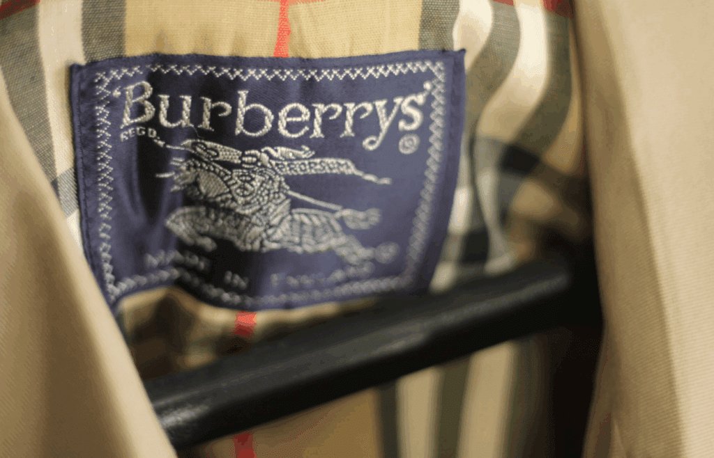 Burberry Trench Tag